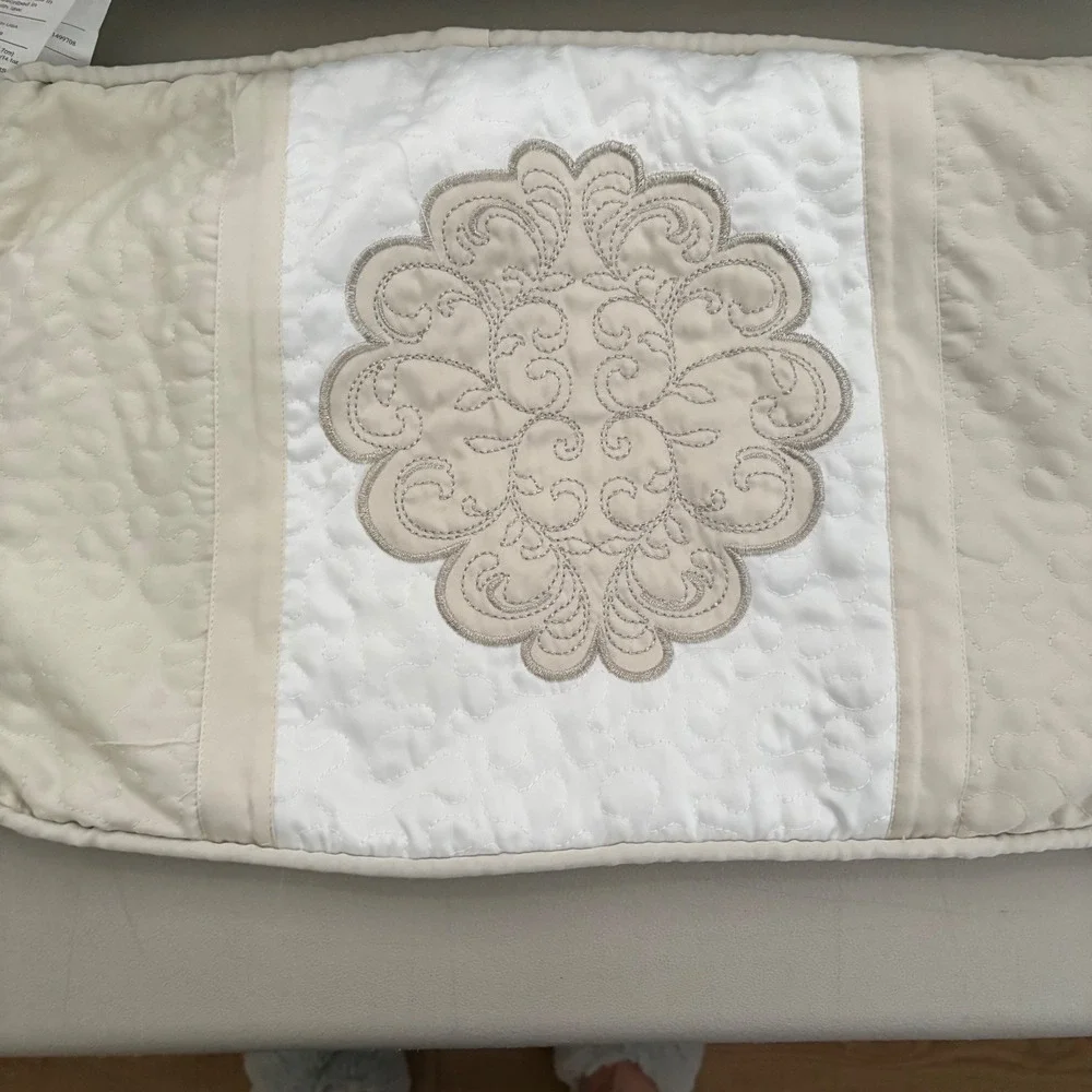 Lenox American Design Set of 2 Cream Wht Embroidered Accent Pillow Duck Feather